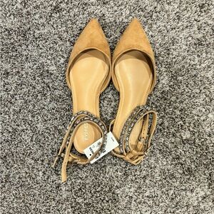 Tan flats from Express. Sz 8